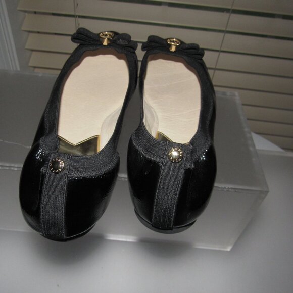 Michael Michael Kors Patent Leather Ballet MK Logo Bow Black Flats Size 9 - Picture 5 of 6